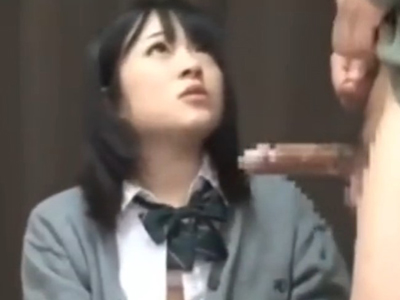 ガチ処女なロリJKに勃起チンポ見せつけ→パイ射SEX