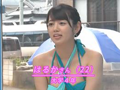 友達同士の男女がエロマッサ→我慢できずに中出しエッチ