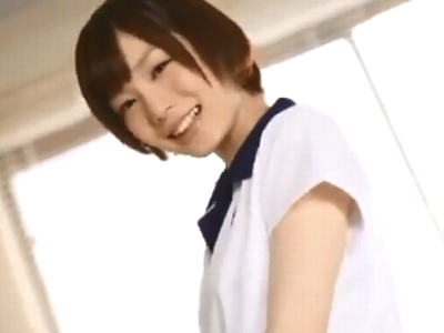 部活のロッカールームで男達に次々と肉棒をねじ込まれる幼女JK