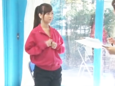 日焼け跡がいやらしいいポニーテールの陸上部美少女を中出しマッサージハメ