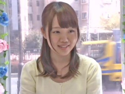 MM号「どうする？しちゃう？」友達同士で赤面エッチ