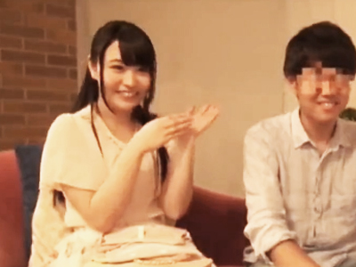 いかにもモテそうなロリ顔アニメ声美少女が彼氏いるのに友達に種付けさせるｗ