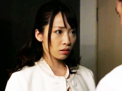 旦那の嫉妬が原因で鬼畜な男達に輪姦レイプされる若妻