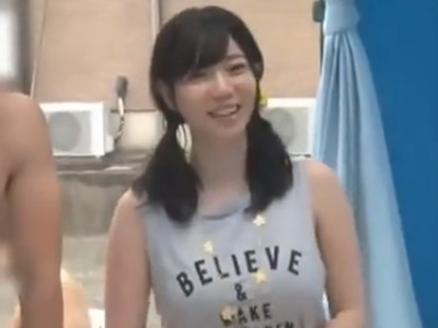 巨乳素人娘が男友達と一線を越える中出し大人の関係！