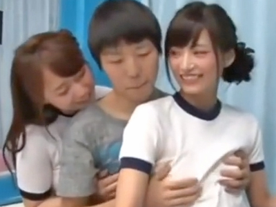 「いっぱい出たねっ」笑顔の可愛いお姉さん達が初心な男性を優しく筆おろしｗ