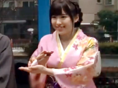 可愛くてデカパイでパイパンな素人JDがMM号で新年早々男友達と合体パコ