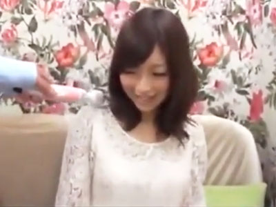 電マ初体験の素人美女が流れでハメられた上に膣内射精されてしまい着床アクメ