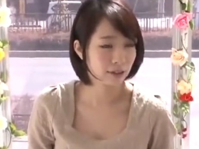 素人娘をマッサージ体験と騙してマジックミラー内で淫乱施術レイプ！