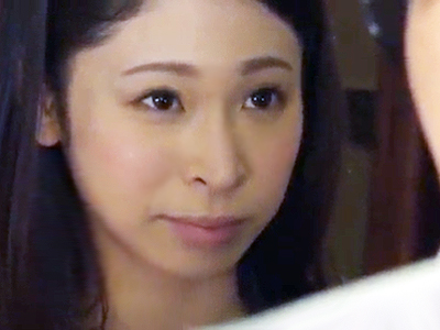 「いいよ‥」刑務所からでてきた性に飢えまくった男に体を許して獣のようなSEX