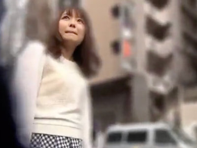 イケメン友達のセンズリ鑑賞→マンザラでもなく股を開くJD