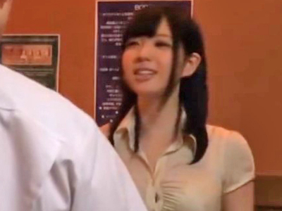 乳腺マッサージで美乳素人を発情させて合法レイプするクズ整体師