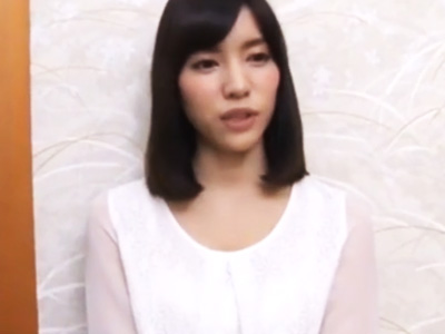 ほっそいで巨乳な専業主婦と体育会系大学生が混浴温泉で二人きりになった結果ｗ