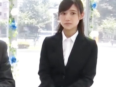 清楚な顔した新人OLが賞金を欲しがる上司の押しに負けて膣内射精許可しちゃうｗ