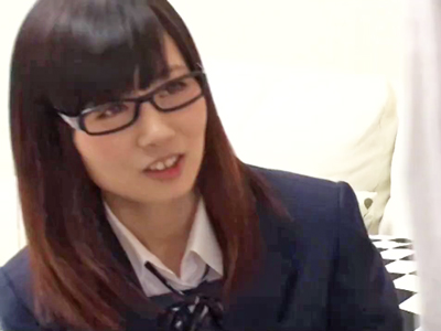 M男の後輩くんに勉強と女の体のイロハを教える先輩