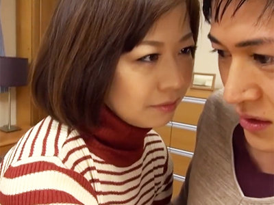 「見てたんでしょ？」オナってた叔母を目撃してしまったら痴女られて強制種付け交尾ｗ